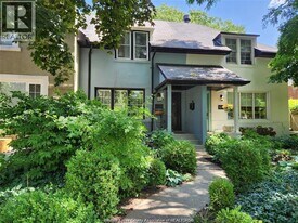 1210 Argyle Rd in Windsor, ON - Building Photo