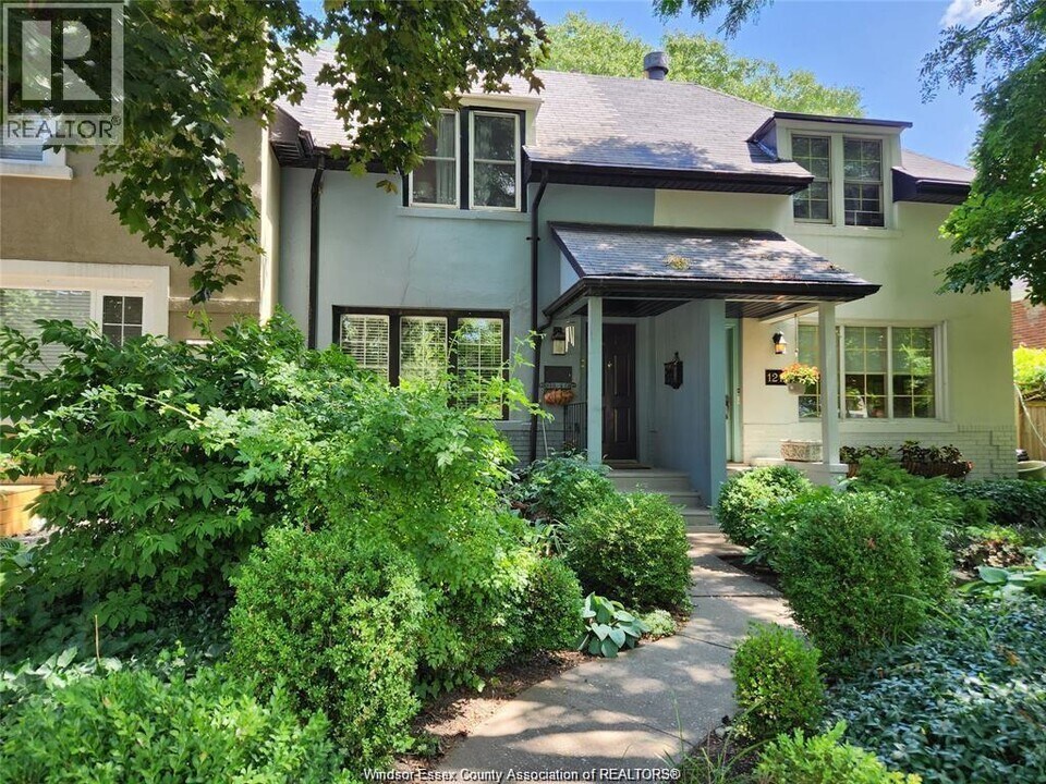 1210 Argyle Rd in Windsor, ON - Building Photo