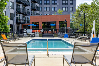 618 South Main Apartments in Ann Arbor, MI - Foto de edificio - Building Photo