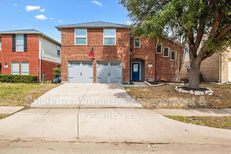 3609 Bandera Ranch Rd in Roanoke, TX - Building Photo