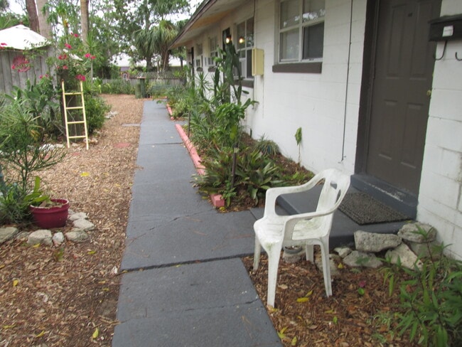 309 Charles St, Unit B