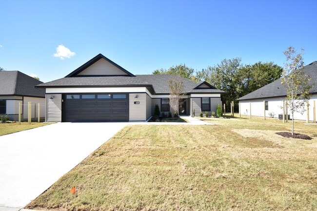 property at 481 N Tacoma St