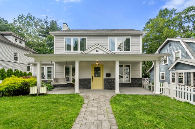 property at 18 Hawthorne Terrace
