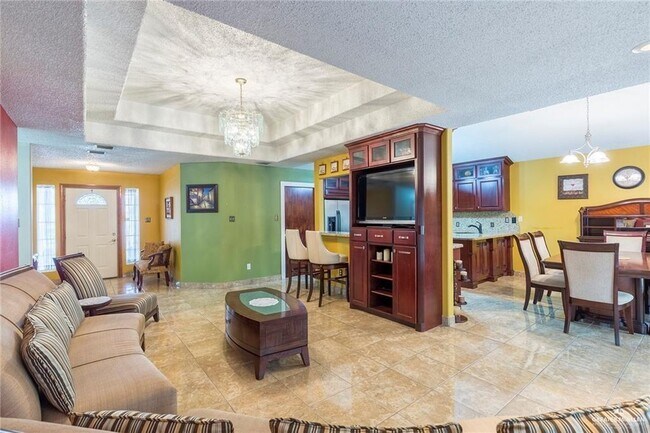 19 Crown Pointe Blvd in Mission, TX - Building Photo - Building Photo