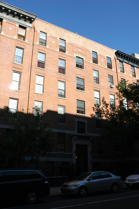 1187 Clay Ave in Bronx, NY - Building Photo