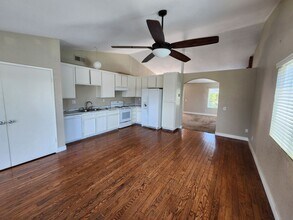 13450 Starridge St in Poway, CA - Building Photo - Building Photo