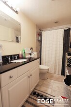 14 Sutherland Rd, Unit A in Boston, MA - Building Photo - Building Photo