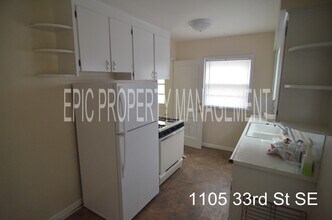 1105 33rd St SE in Cedar Rapids, IA - Building Photo - Building Photo