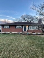 1424 Longview Ave in Salem, VA - Building Photo