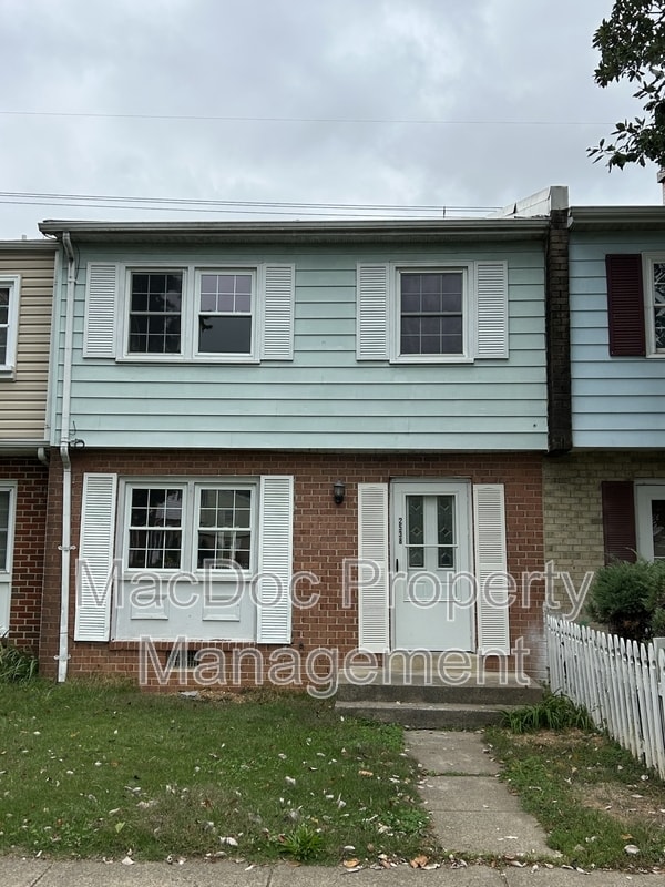 property at 2538 Sedgewick Pl