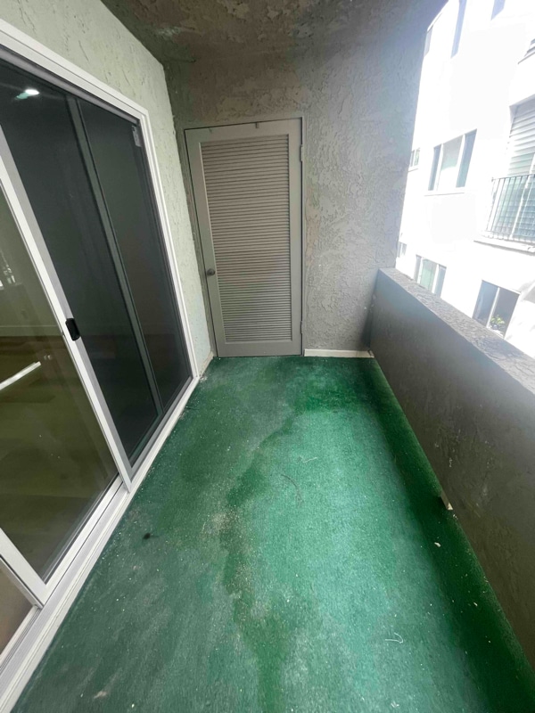 605 San Vicente Blvd in Santa Monica, CA - Building Photo - Building Photo