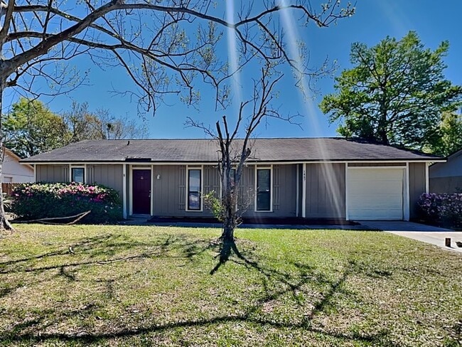 property at 1487 Pawnee St