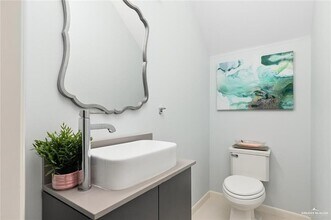 513 San Antonio Ave, Unit 4 in Mission, TX - Building Photo - Building Photo