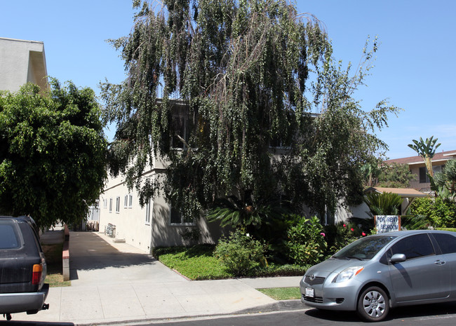 1717 Purdue Ave in Los Angeles, CA - Building Photo - Building Photo