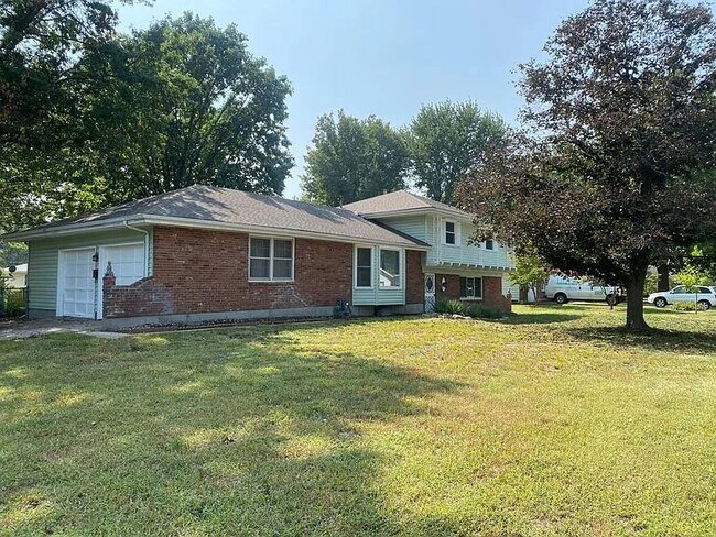 property at 4519 E 110th Terrace