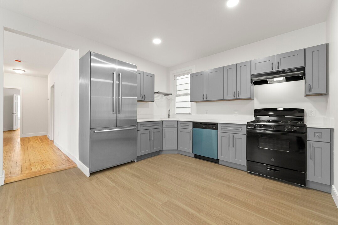 196 2nd St, Unit 2 in Newark, NJ - Foto de edificio