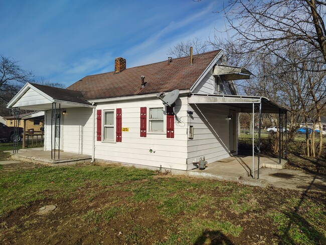 property at 4700 Ross Ave