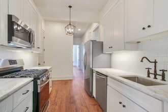 2213 Louisiana Ave in New Orleans, LA - Building Photo - Building Photo