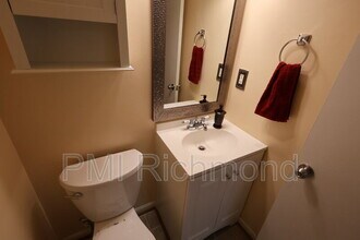 1626 Heritage Hill Dr in Richmond, VA - Building Photo - Building Photo