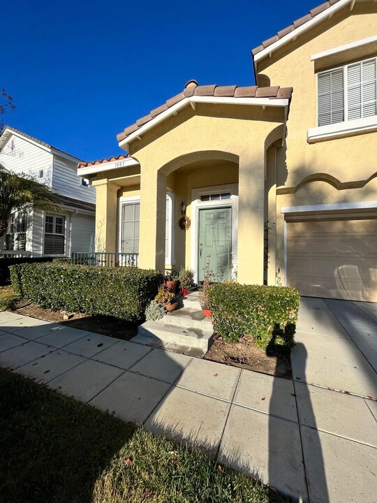 1085 Cottage Way in Encinitas, CA - Building Photo