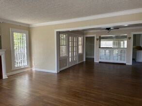 4817 6th Ave in Los Angeles, CA - Building Photo - Building Photo