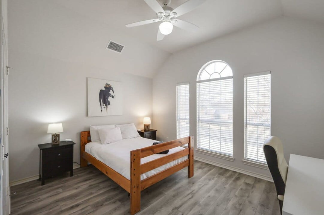 7216 Sage Meadow Way in Plano, TX - Building Photo