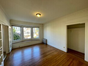 101 Cervantes Boulevard (918r) in San Francisco, CA - Foto de edificio - Building Photo