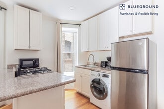 363 W 17th St, Unit FL2-ID2017 in New York, NY - Foto de edificio - Building Photo