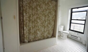 502 Madison St in Brooklyn, NY - Building Photo - Building Photo