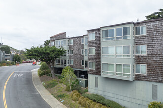 255 Red Rock Way in San Francisco, CA - Building Photo - Building Photo