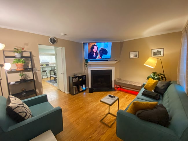 1059 W Barre St in Baltimore, MD - Foto de edificio - Building Photo