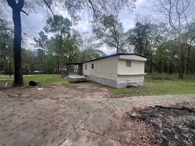 property at 41517 S Brenda Ln