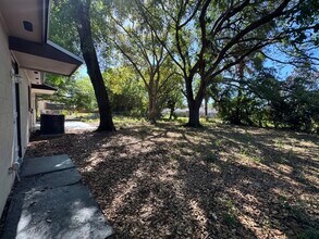 4566 Chateau Rd in Orlando, FL - Building Photo - Building Photo