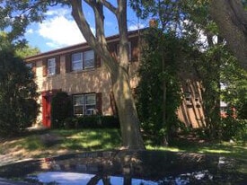 4820 W Forest Home Ave in Milwaukee, WI - Building Photo