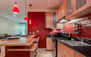 2526 Druid Park Dr in Baltimore, MD - Building Photo - Building Photo