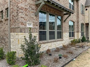 7137 Buchanan Dr in Grand Prairie, TX - Building Photo - Building Photo