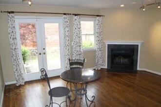 2517 Webster St in Philadelphia, PA - Building Photo - Building Photo