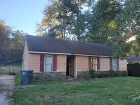 3883 Drayon Cove in Memphis, TN - Building Photo
