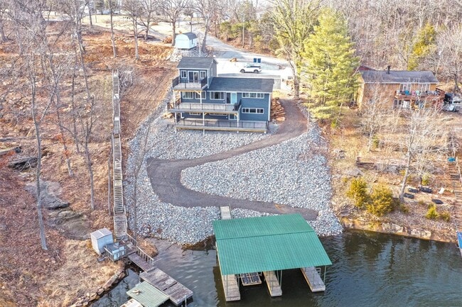property at 12147 Pebble Point Rd