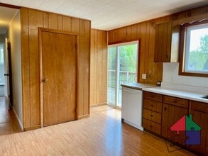 68 Upper Hollow Rd in Stowe, VT - Building Photo - Building Photo