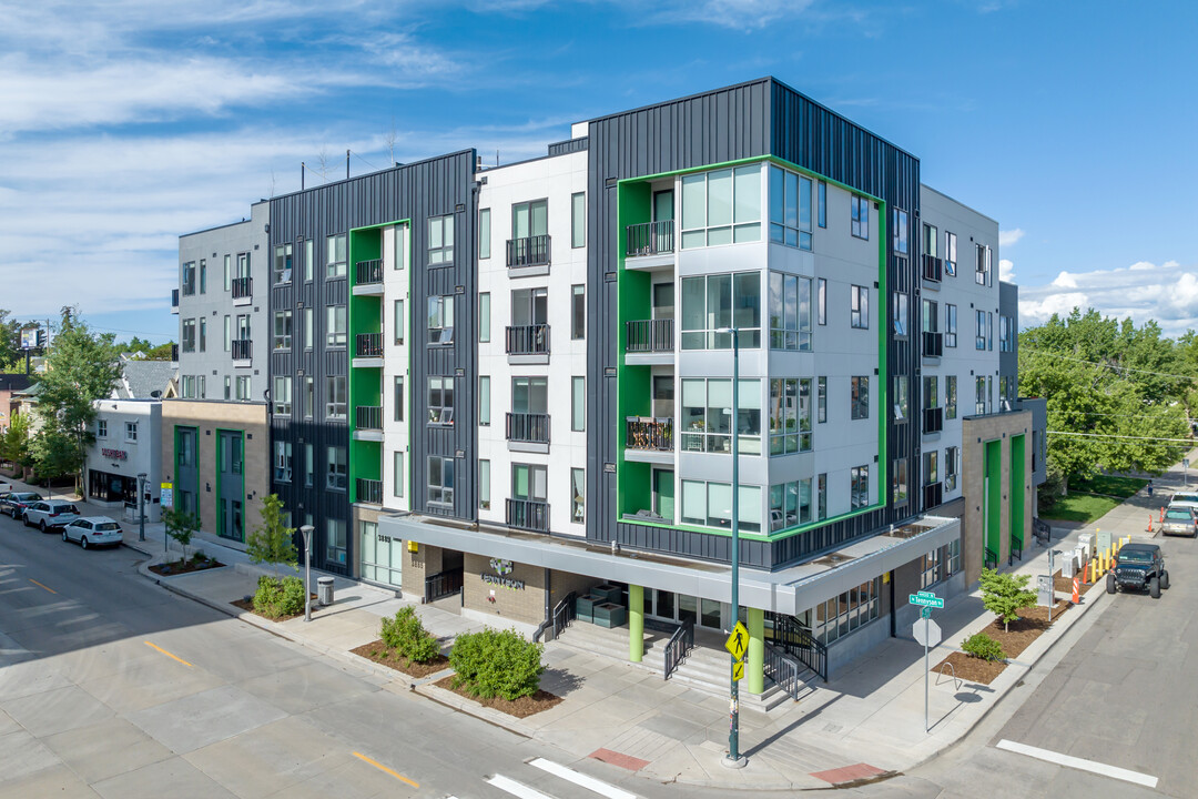 Tennyson Place in Denver, CO - Building Photo