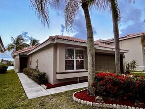 1841 SW 176th Ave in Miramar, FL - Building Photo - Building Photo