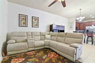 12212 Triton Ln in Orlando, FL - Building Photo - Building Photo