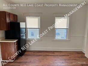 2118 Dowd Ave in Lakewood, OH - Building Photo - Building Photo