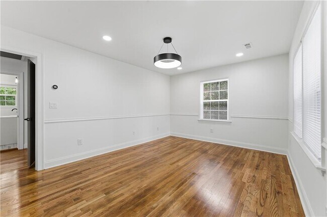 2762 Oldknow Dr NW in Atlanta, GA - Building Photo - Building Photo