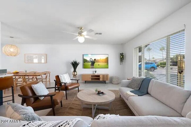 8631 E Valley View Rd in Scottsdale, AZ - Building Photo - Building Photo