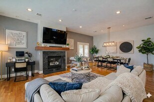 5336 Darling St, Unit SI ID1225767P in Houston, TX - Building Photo