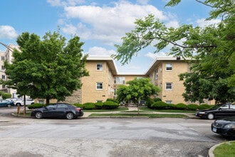 5457 W Edmunds St in Chicago, IL - Building Photo - Building Photo