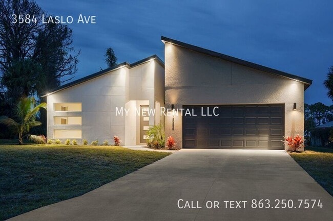 3584 Laslo Ave in North Port, FL - Foto de edificio - Building Photo