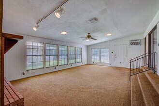 2506 Washington St in Commerce, TX - Building Photo - Building Photo